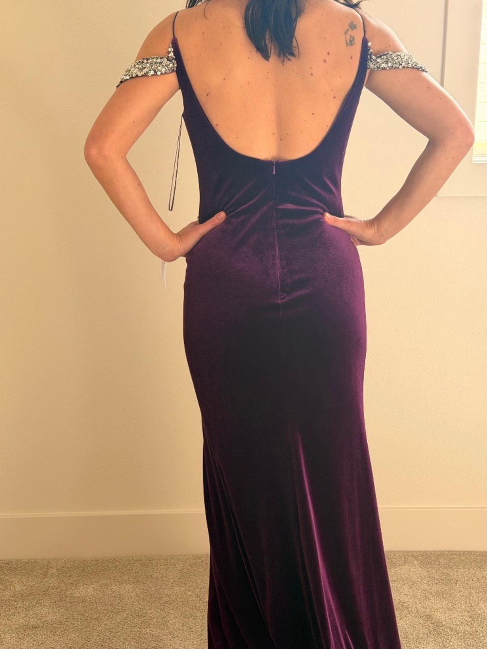 Gown/prom dress
